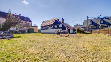 Prodej chalupy 3+kk, 145,3 m², stojící na pozemku o velikosti 739m2, obec Mařenice, okres Česká Lípa