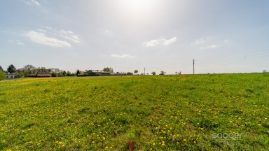 Postavte si dům v atraktivní lokalitě Středočeského kraje. 