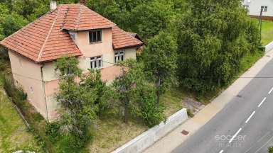 Prodej rodinného domu s velkým stavebním pozemkem - Sehradice, okres Zlín.