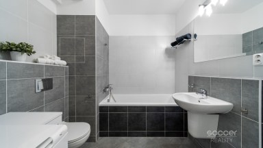 Prodej bytu 2+kk/B/G, 56 m2, ul. Farkašova, Praha 9 - Kyje.