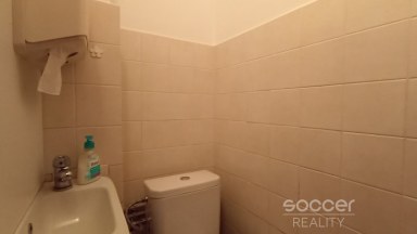 Pronájem kanceláře 3+1, 70 m2, Praha 6 - Bubeneč, ul. Na Zátorce.