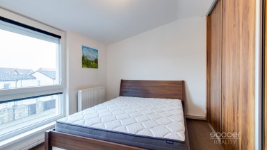 Pronájem bytu 3+1 s balkonem, v ulici U Školky, Nupaky. 